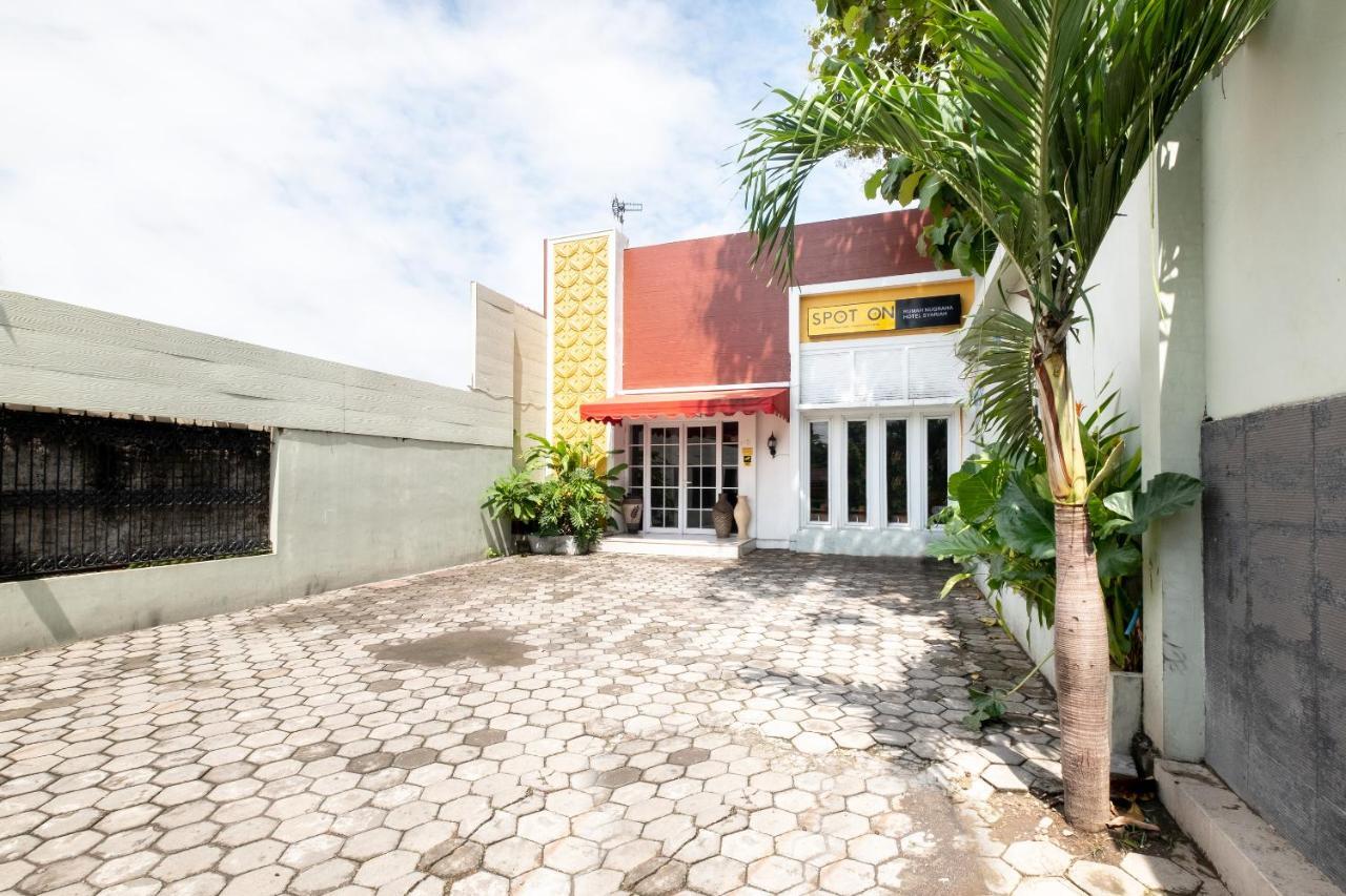 Spot On 2419 Rumah Nugraha Hotel Syariah Джокякарта Екстериор снимка